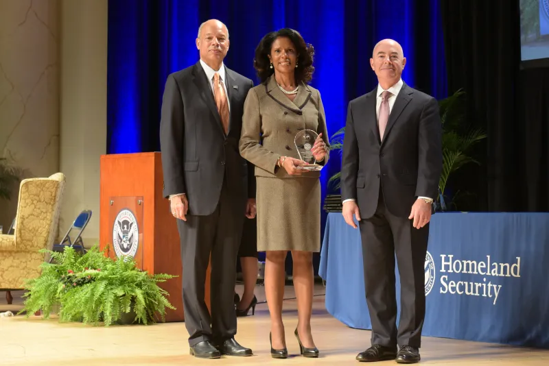 The Secretary's Diversity Management Service Award 2015 - Gwendolyn E. White