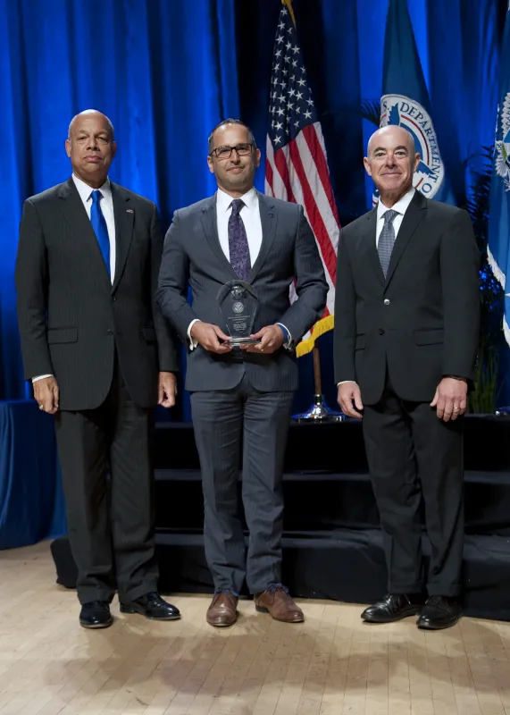 Secretary of Homeland Security Jeh Johnson and Deputy Secretary of Homeland Security Alejandro Mayorkas presented the Secretary's Award for Diversity Management to Steve K. Francis, U.S. Immigration and Customs Enforcement during the Secretary's Award Ceremony held Oct. 26, 2016. 