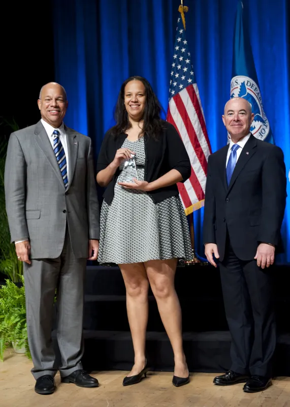 Secretary's Award for Exemplary Service 2014 - Allison Gillus